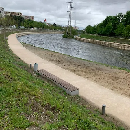 דירה River House