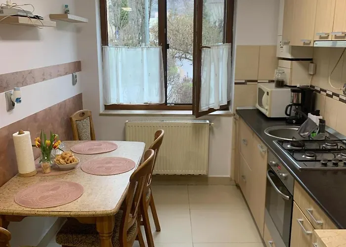 Apartment River House *