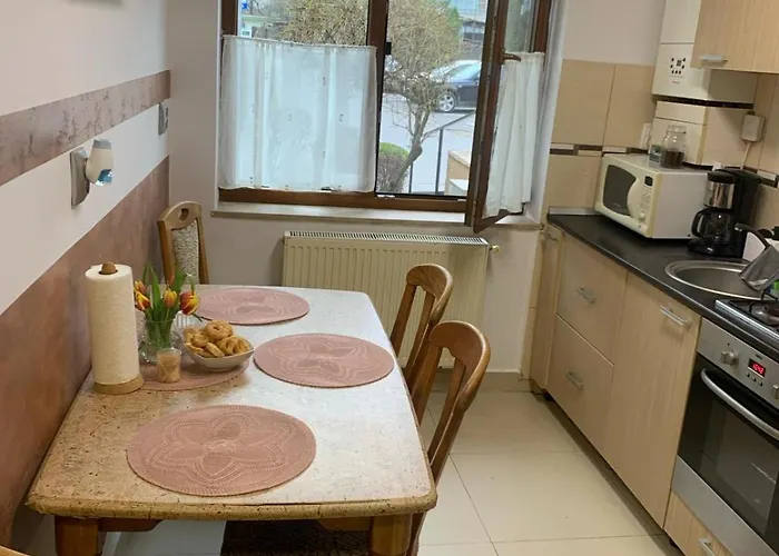 アパート River House