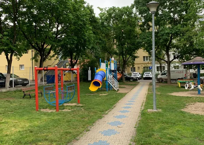 Apartment River House